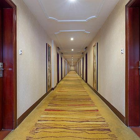 Vienna Hotel Shenzhen Shangjin Center Ngoại thất bức ảnh